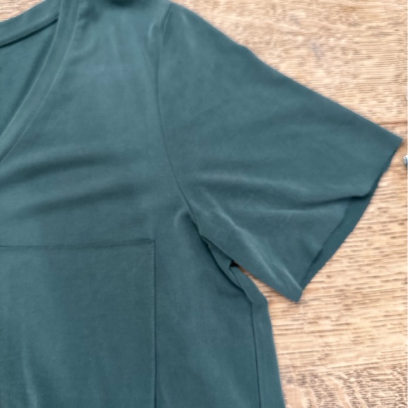 Soaked Stitchfix Green V Neck Short Sleeve Pocket Raw Hem Tee Shirt medium - Picture 7 of 17